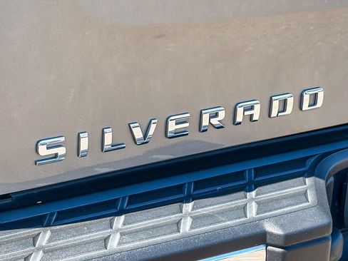 Used 2013 Chevrolet Silverado 1500 LT w/ All-Star Edition AWD/4WD image 10