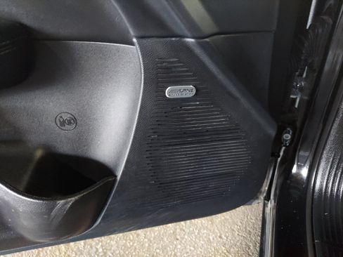 Used 2020 Dodge Challenger R/T Scat Pack w/ Shaker Package RWD image 4