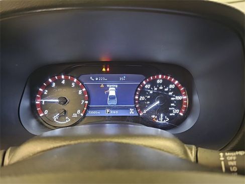 Used 2022 Nissan Frontier PRO-4X w/ Pro-4X Premium Package image 19