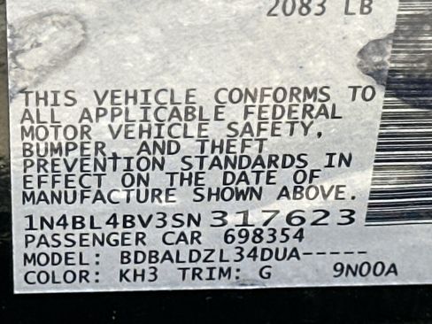 Used 2025 Nissan Altima 2.5 S FWD image 31