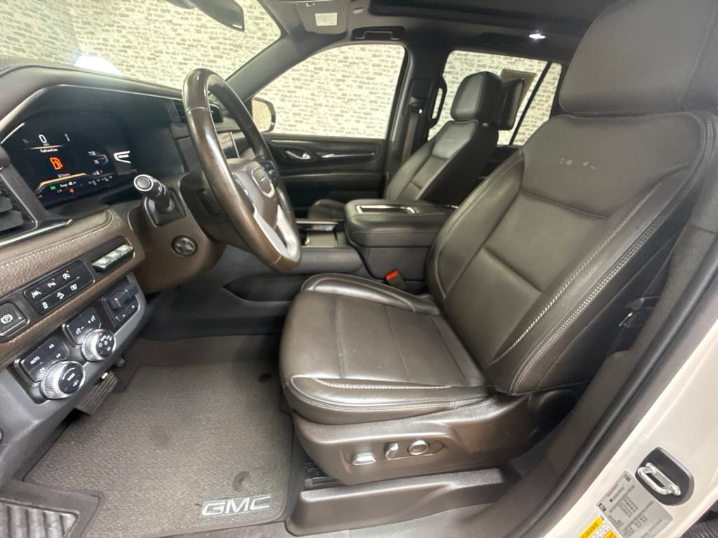 Used 2024 GMC Yukon Denali w/ Max Trailering Package AWD/4WD image 26