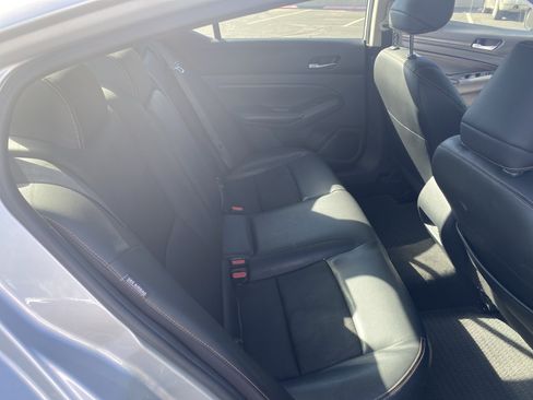 Used 2022 Nissan Altima 2.5 SR AWD/4WD image 21