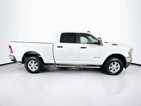 Used 2024 RAM 2500 Big Horn AWD/4WD image 9