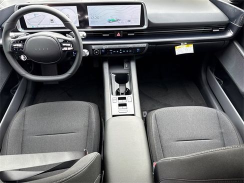 New 2025 Hyundai Ioniq 6 SE image 10
