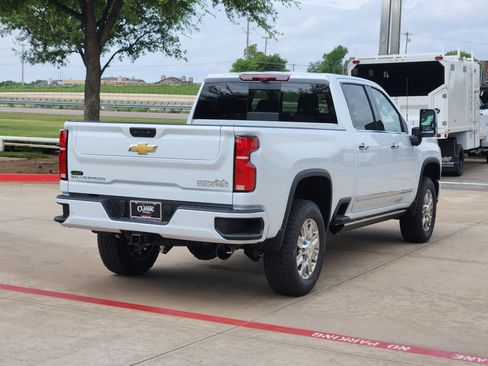 New 2026 Chevrolet Silverado 2500 High Country image 15