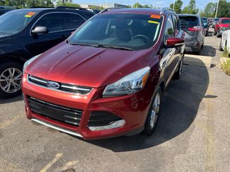 Used 2014 Ford Escape Titanium w/ Equipment Group 401A AWD/4WD video 2