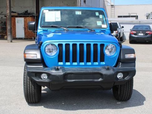 Used 2022 Jeep Wrangler Unlimited Sport AWD/4WD image 2