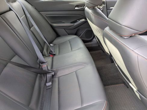 Used 2025 Nissan Altima 2.5 SR w/ SR Premium Package AWD/4WD image 29