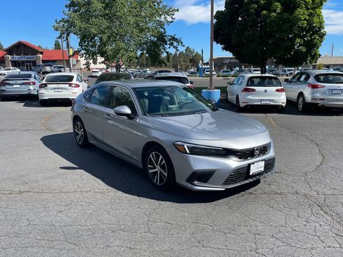 Used 2023 Honda Civic LX image 7