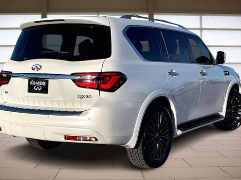 Used 2024 INFINITI QX80 Sensory w/ Cargo Package image 2