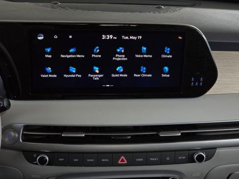 Used 2023 Hyundai Palisade Limited FWD image 13