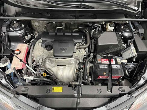 Used 2014 Toyota RAV4 LE image 22