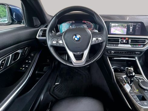 Used 2022 BMW 330i Sedan w/ Premium Package RWD image 6