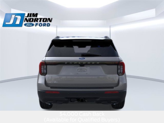 New 2026 Ford Explorer Active RWD image 7