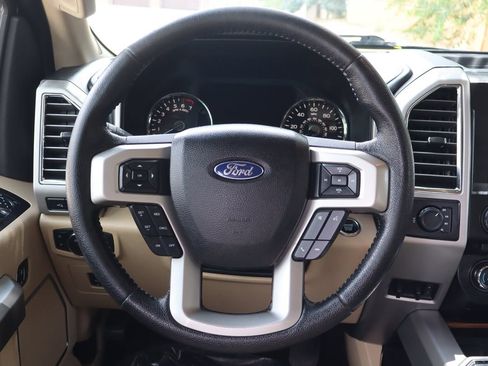 Used 2015 Ford F150 Lariat AWD/4WD image 18