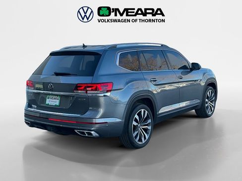 Used 2022 Volkswagen Atlas SEL Premium image 5