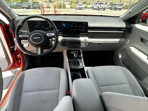 Used 2024 Hyundai Kona SEL FWD image 17