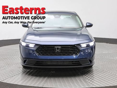 Used 2024 Honda Accord EX image 2