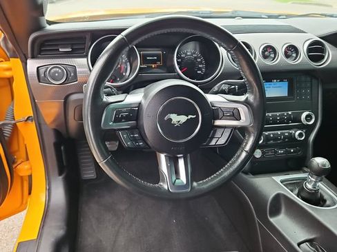 Used 2019 Ford Mustang Coupe w/ Ecoboost Performance Package RWD image 11