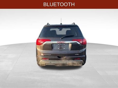 Used 2018 GMC Acadia Denali image 6