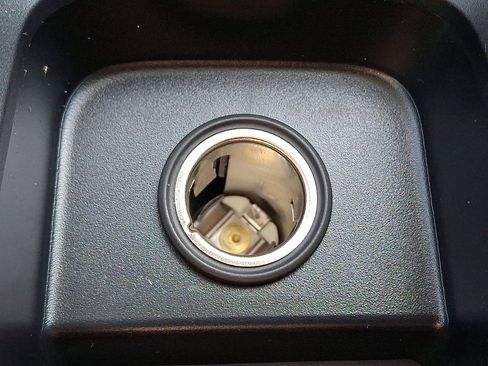 New 2026 Volvo XC60 B5 Ultra w/ Protection Package Premier image 18