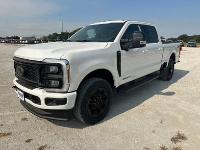 New 2026 Ford F250 Lariat w/ Black Appearance Package