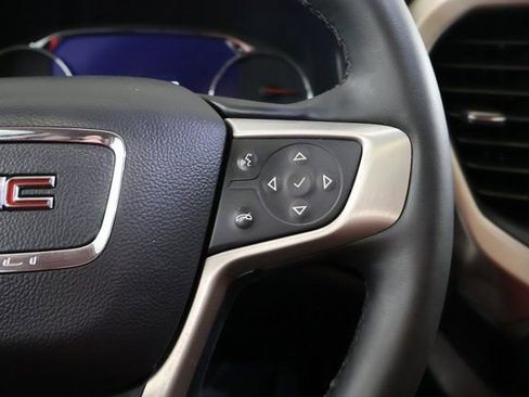 Used 2023 GMC Acadia Denali w/ Denali Ultimate Package image 24