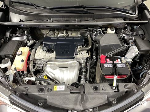 Used 2017 Toyota RAV4 LE w/ Carpet Mat Package FWD image 9