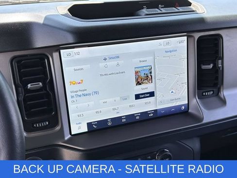 Used 2022 Ford Bronco Outer Banks AWD/4WD image 3