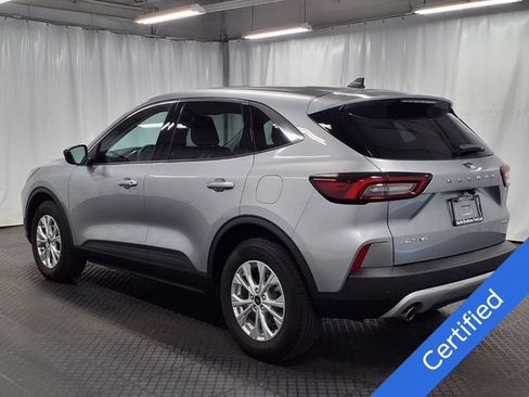 Certified 2023 Ford Escape Active w/ Tech Pack #1 AWD/4WD image 2