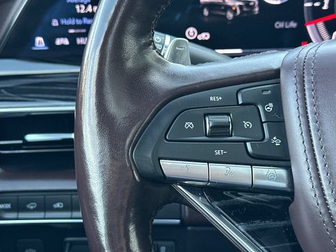 Certified 2023 Cadillac Escalade V AWD/4WD image 34