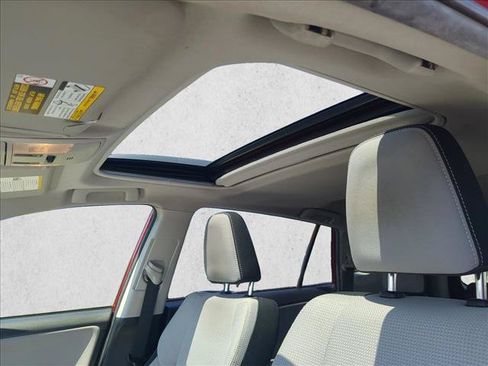 Used 2018 Toyota RAV4 XLE w/ Plus Extra Value Package FWD image 13