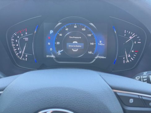 Used 2019 Hyundai Santa Fe SEL image 30