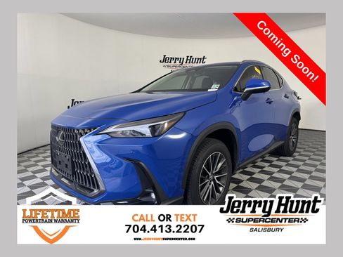 Used 2025 Lexus NX 250 FWD w/ Accessory Package (Z2) image 1