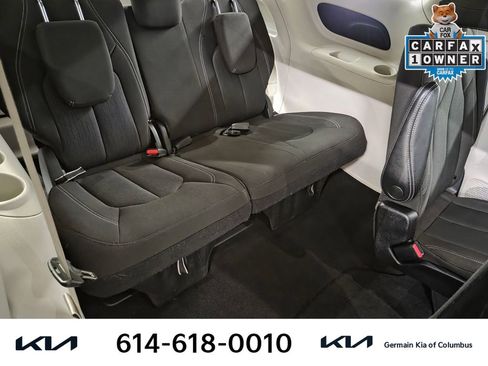 Used 2023 Chrysler Voyager LX FWD image 19