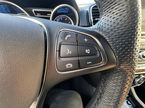 Used 2018 Mercedes-Benz GLE 350 4MATIC image 29