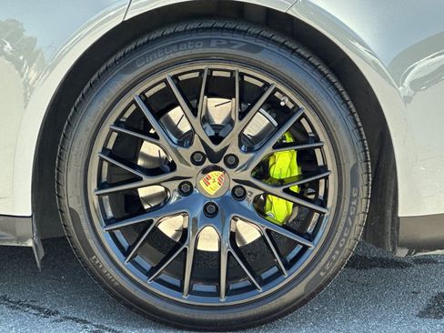 Certified 2022 Porsche Panamera 4S AWD/4WD image 43