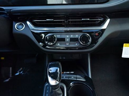 New 2026 Buick Envista Sport Touring image 25