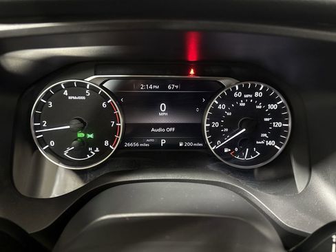 Used 2025 Nissan Rogue SV AWD/4WD image 12