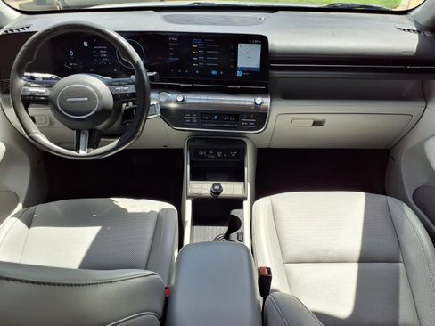 Used 2024 Hyundai Kona Limited FWD image 9