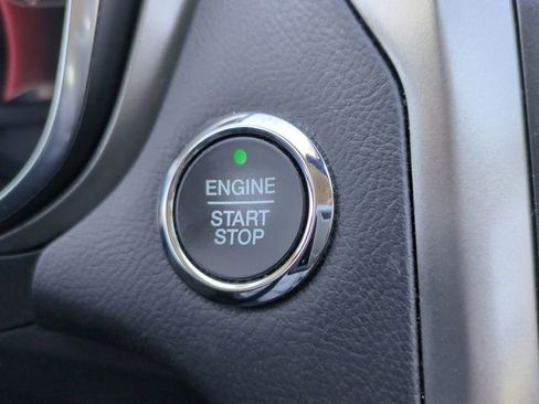 Used 2020 Ford Fusion SE image 27