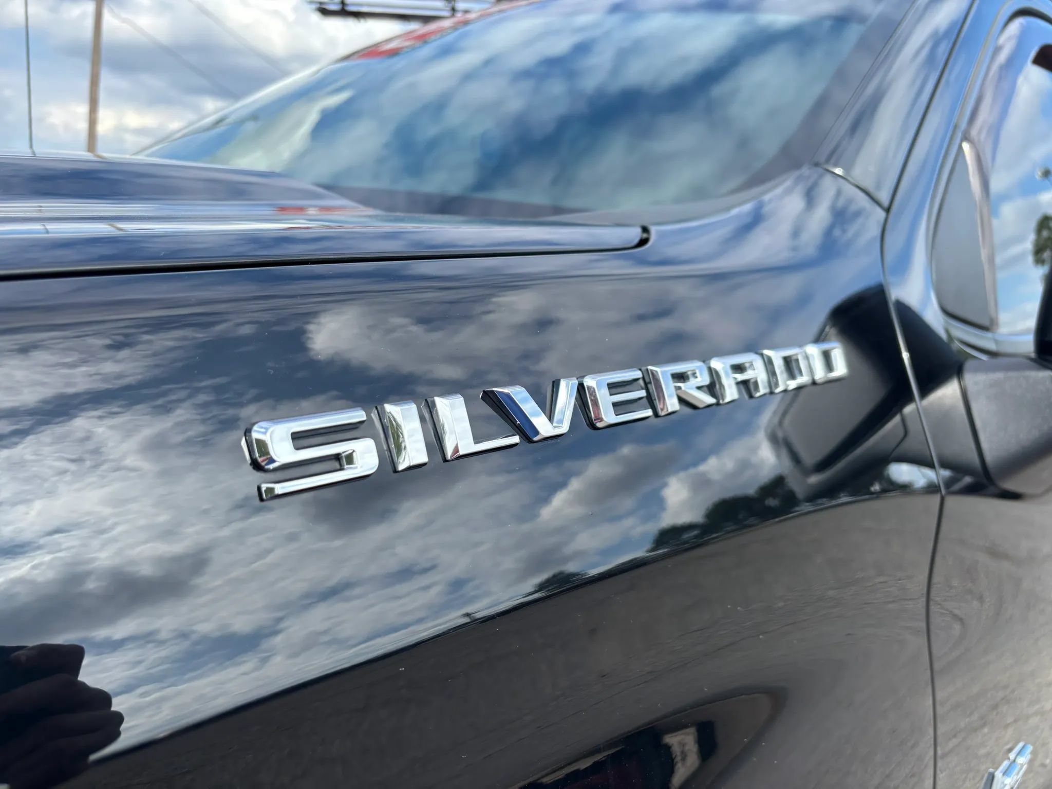Used 2020 Chevrolet Silverado 1500 RST w/ Texas Edition AWD/4WD image 11