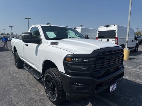 Used 2025 RAM 2500 Tradesman w/ Safety Group image 13