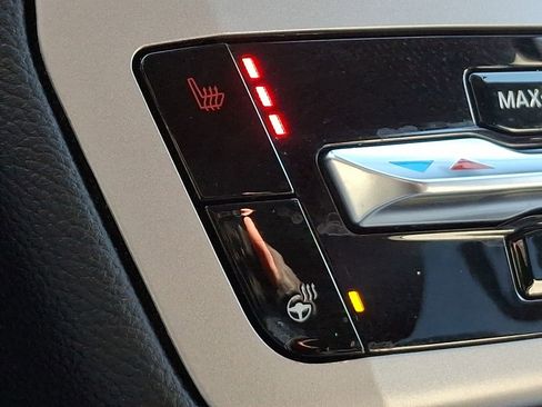 Used 2023 Ford Explorer XLT w/ Equipment Group 202A image 26