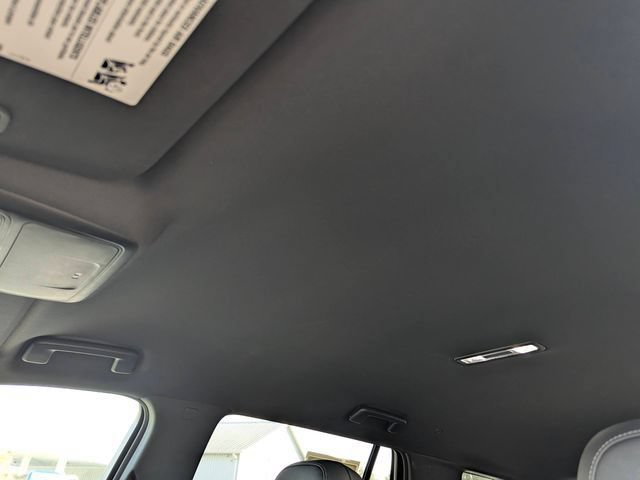 Used 2025 Chevrolet Equinox LT w/ Convenience Package II AWD/4WD image 22