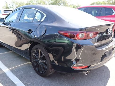 Used 2025 MAZDA MAZDA3 s FWD image 3
