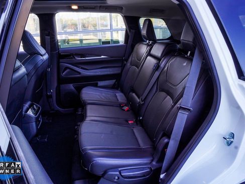 Certified 2023 INFINITI QX60 Pure image 19