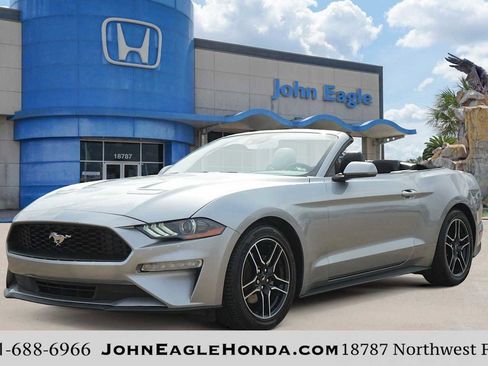 Used 2022 Ford Mustang Premium image 1