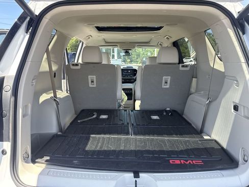 Used 2023 GMC Acadia Denali w/ Denali Ultimate Package AWD/4WD image 27
