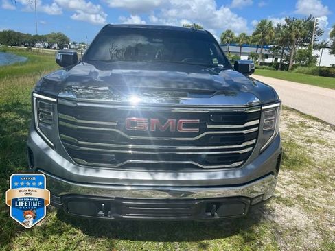 Certified 2023 GMC Sierra 1500 SLT w/ SLT Premium Package AWD/4WD image 2